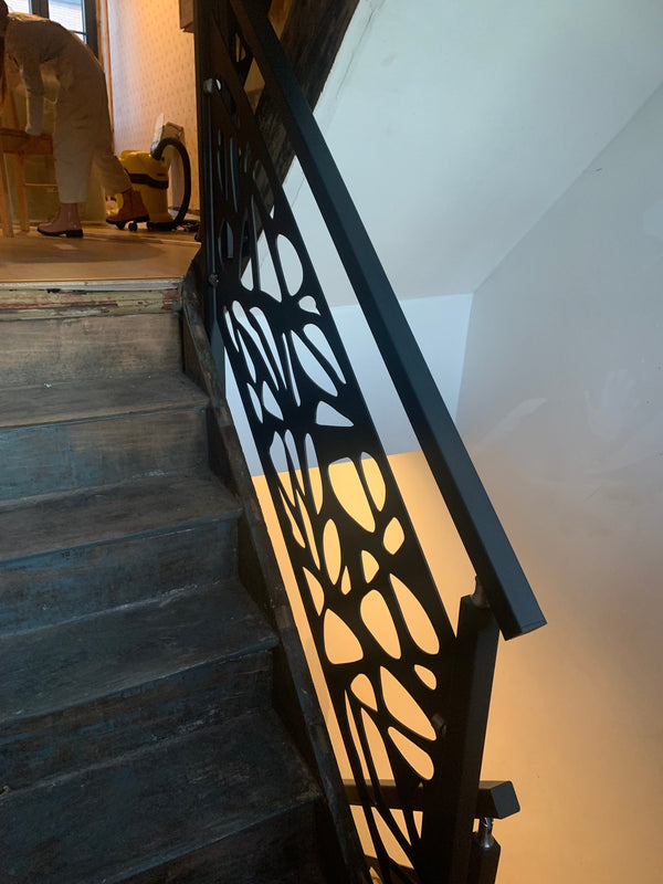 Garde-corps terrasse panneaux Corten découpé laser