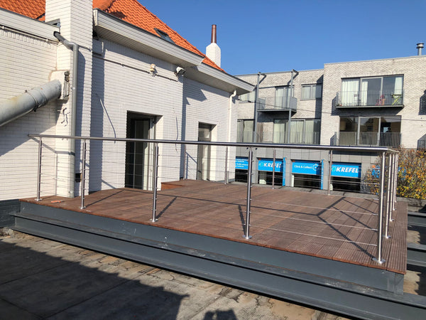 Garde-corps extérieur lisses câbles